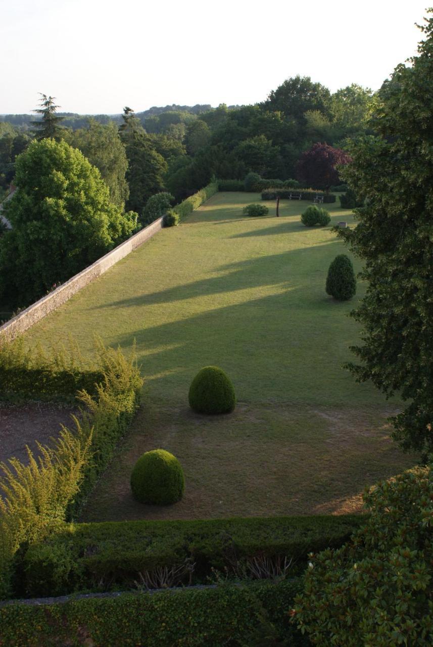 Chateau De Durtal Bed & Breakfast Екстериор снимка